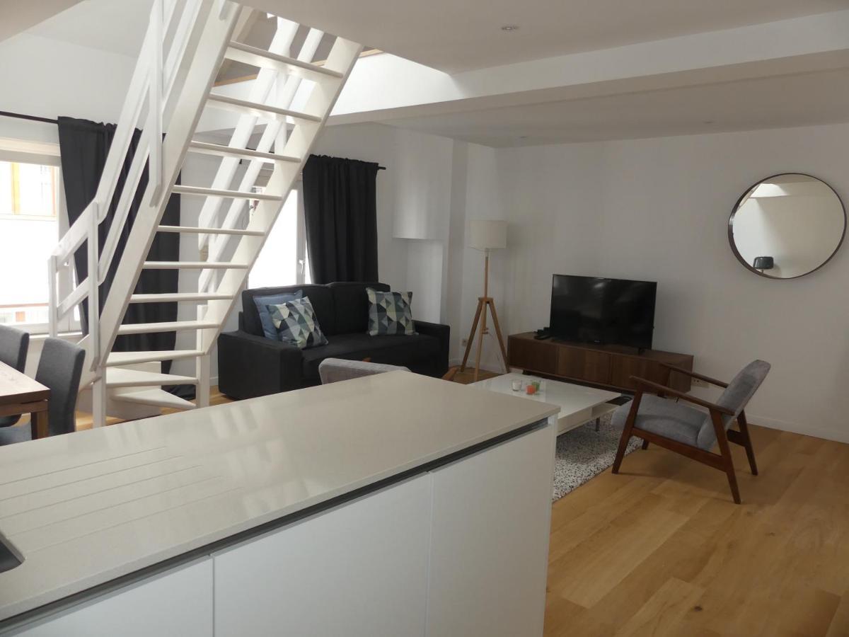Ilot Sacre Apartment *